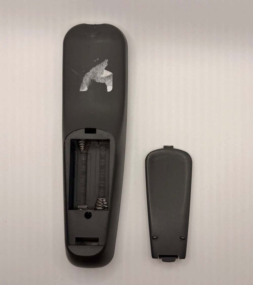 Philips RC19245011/01 Remote Control - Picture 2 of 2
